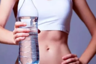 A Importância da Hidratação na Dieta e na Saúde Geral • Dieta Emagrece